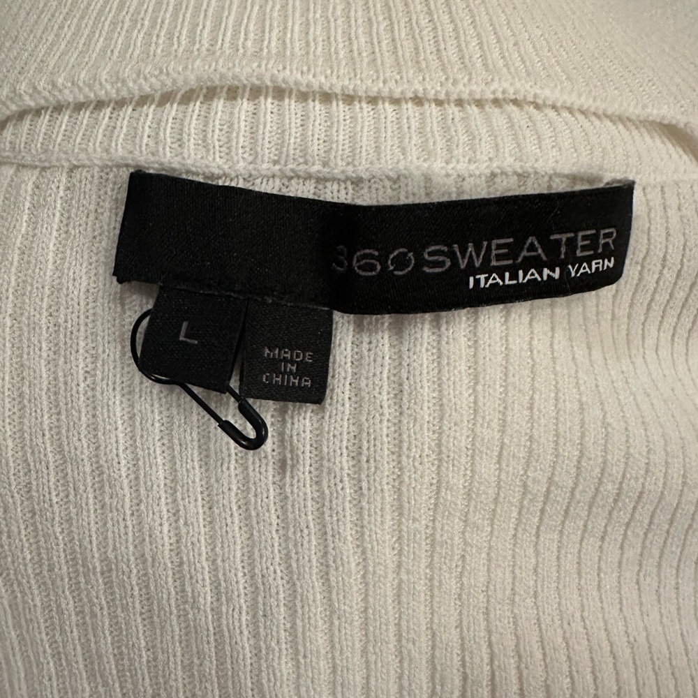 360 Sweater Ivory Keyhole Turtleneck - Picture 4 of 4